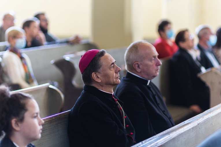 Dobromierz. Koncert "Imię wolności"