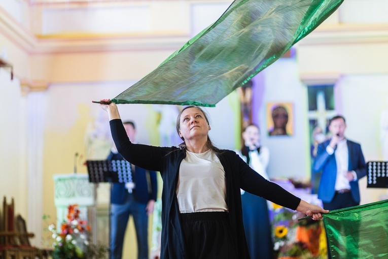 Dobromierz. Koncert "Imię wolności"