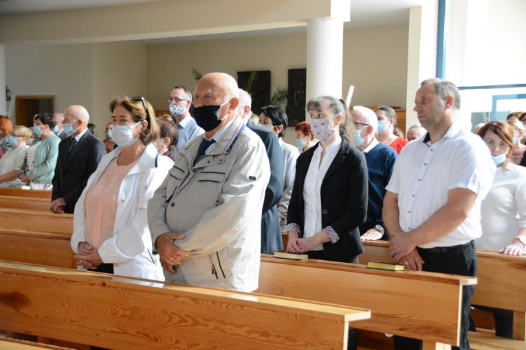 Dziękczynienie złotych jubilatów małżeńskich