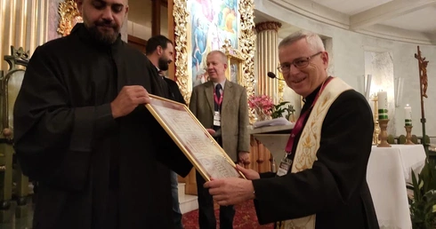 Licheń. Niecodzienny dar 