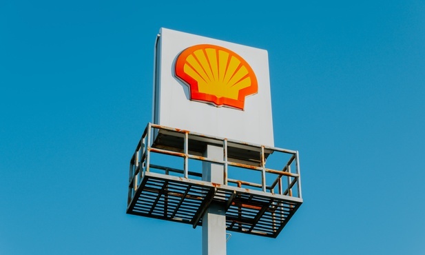 W. Brytania: Shell ostrzega, że zaczyna brakować niektórych gatunków paliw w części kraju