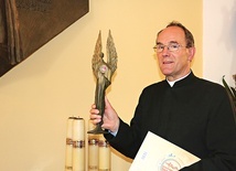 ▲	– Mamy tu relikwie bł. Bronisława Markiewicza, założyciela naszego zgromadzenia – mówi ks. Piotr Bieniek CSMA, proboszcz i przełożony wspólnoty michalickiej.