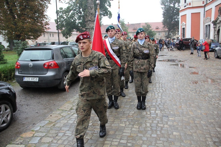 Ślubowanie klasy pierwszej KLO