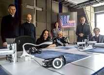 Dzień z programem rozgłośni spędza codziennie około 30 tys. osób, w ciągu tygodnia ponad 200 tys.