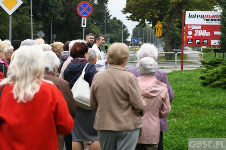 Iskra miłosierdzia na ulicach Świebodzina