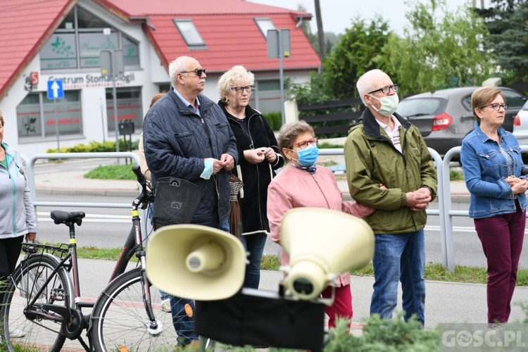 Iskra miłosierdzia na ulicach Świebodzina