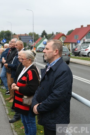 Iskra miłosierdzia na ulicach Świebodzina