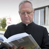 – Cieszę się, że powstała ta wyjątkowa publikacja – podkreśla ks. Zbigniew Kobus, proboszcz katedralny.
