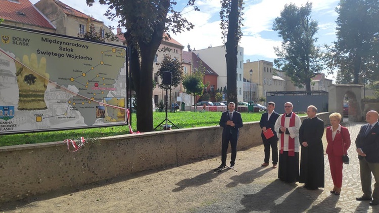 Poświęcenie stacji szlaku św. Wojciecha w Ząbkowicach Śl.