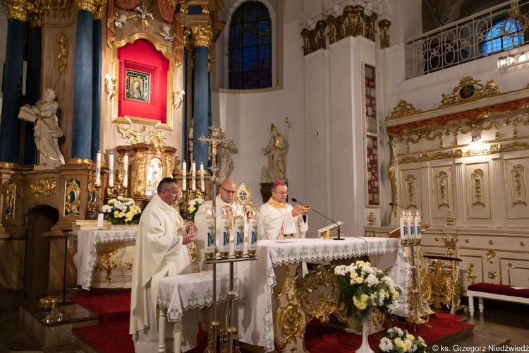 Kierownicy pieszych pielgrzymek z całej Polski w Rokitnie