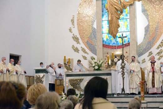 Msza św. za ojczyznę na radomskim Idalinie