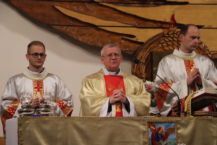 Boczki Chełmońskie. Odpust parafialny z udziałem chóru wspólnoty Dom Nadziei z Żułowa