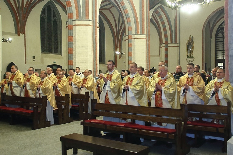 Pożegnanie bp Krzysztofa Włodarczyka