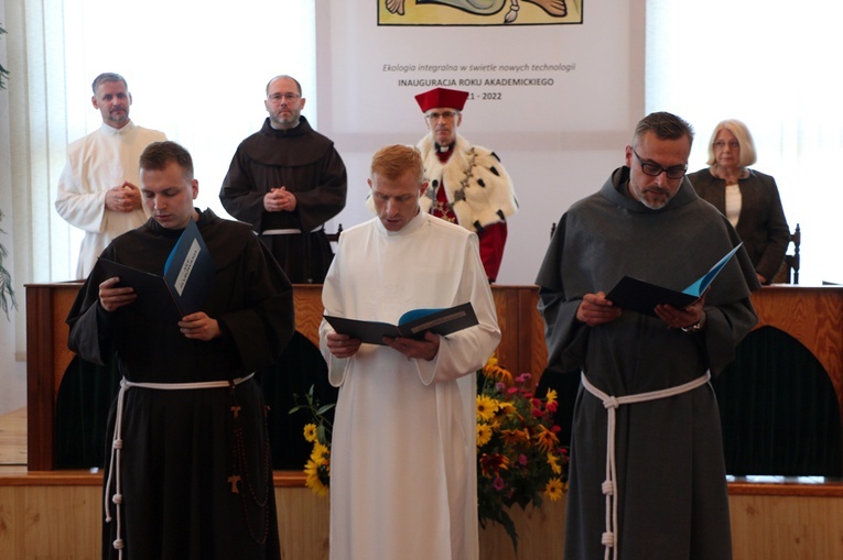 Rozpoczęcie roku akademickiego 2021/2022 w seminarium franciszkanów we Wrocławiu