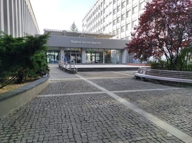  Katowice. Wydział Humanistyczny Uniwersytetu Śląskiego ma nową siedzibę