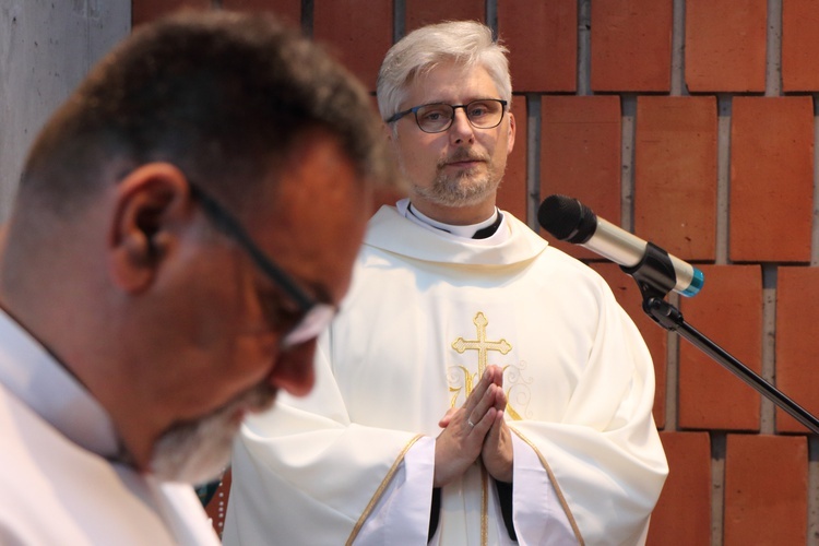 Caritas. Rozpoczęcie akcji "Pola Nadziei" 