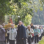 Pielgrzymka Żywego Różańca do Barda