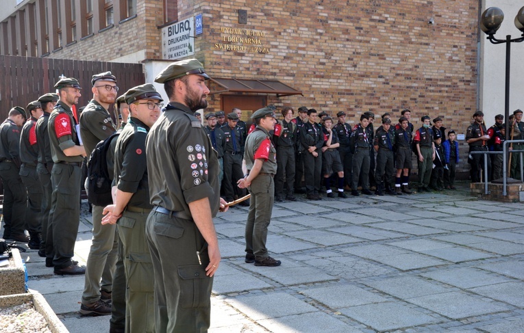 Poświęcenie tryptyku dla harcerzy