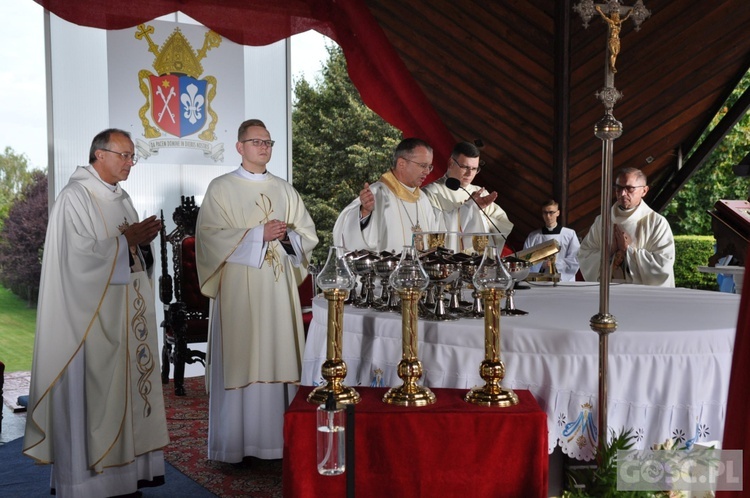 Rokitno: Wielu wiernych na odpuście różańcowym 