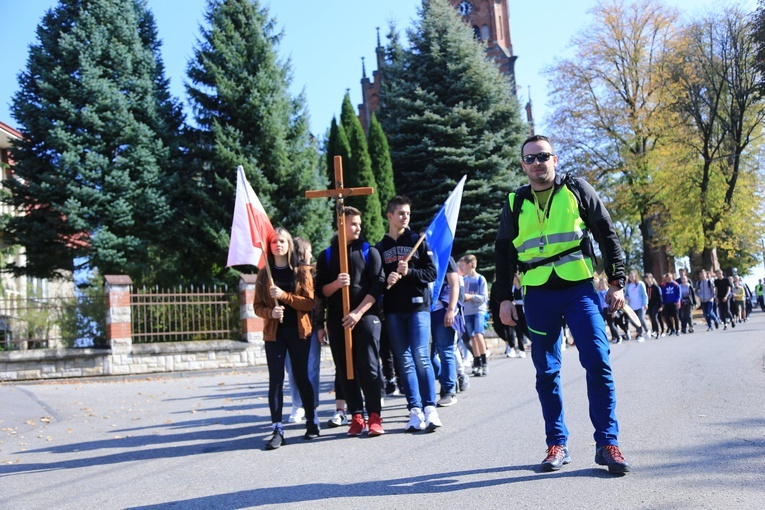 Z Ciężkowic na Jamną