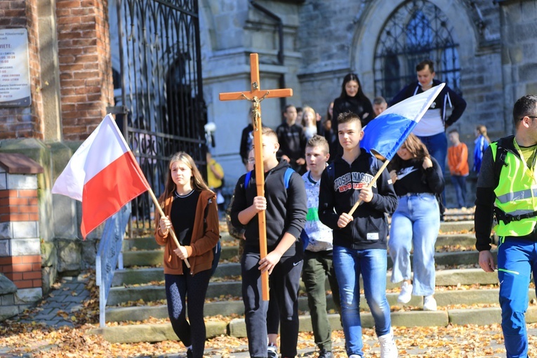Z Ciężkowic na Jamną