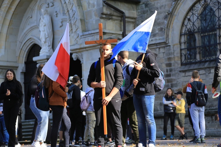 Z Ciężkowic na Jamną