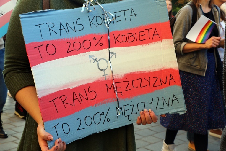 13. Marsz Równości we Wrocławiu na transparentach