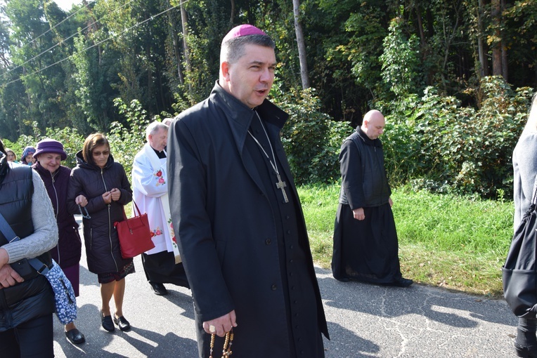 XVII Pielgrzymka Kół Żywego Różańca do Domaniewic 