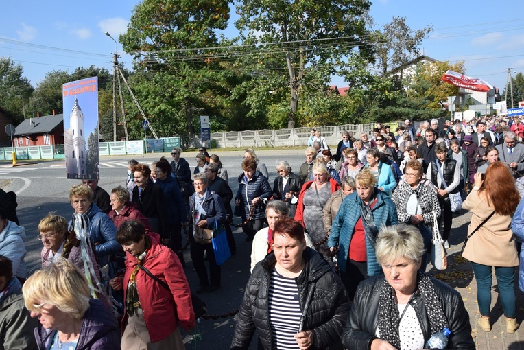 XVII Pielgrzymka Kół Żywego Różańca do Domaniewic 