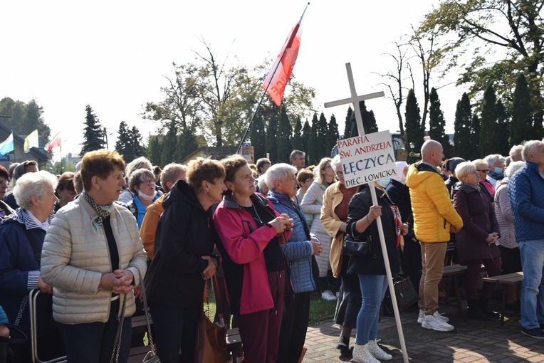XVII Pielgrzymka Kół Żywego Różańca do Domaniewic 