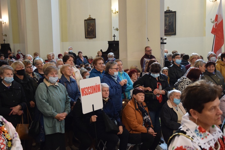 XVII Pielgrzymka Kół Żywego Różańca do Domaniewic 