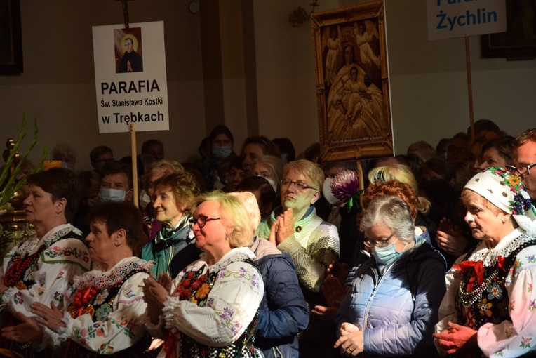 XVII Pielgrzymka Kół Żywego Różańca do Domaniewic 