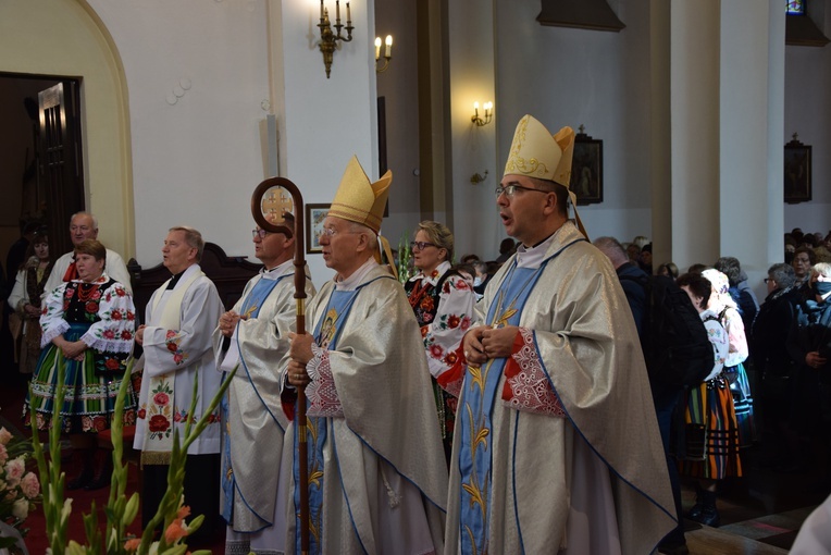 XVII Pielgrzymka Kół Żywego Różańca do Domaniewic 
