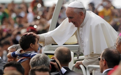 Franciszek: bądźmy jak dzieci ufające Bogu