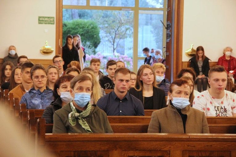 Czarna. Dekanalne spotkanie młodych