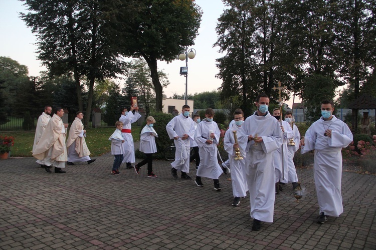 Czarna. Dekanalne spotkanie młodych