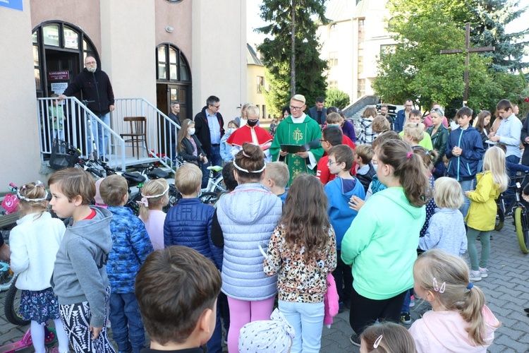 15-lecie Lupikowa i poświęcenie dziecięcych pojazdów