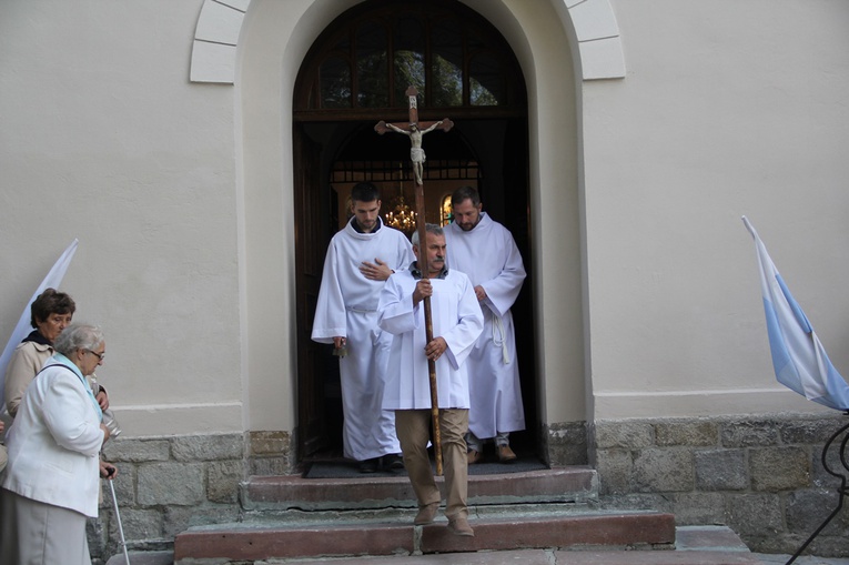 Sanktuarium NMP Różańcowej z Kresów