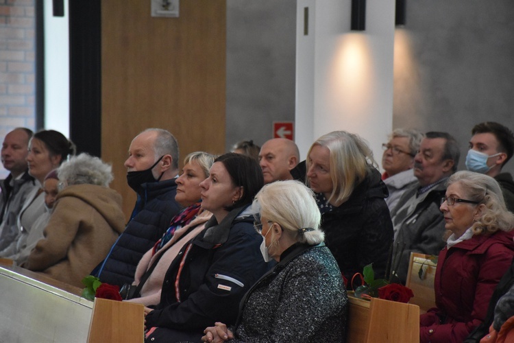 Gdańsk. Odpust u św. Teresy od Dzieciątka Jezus