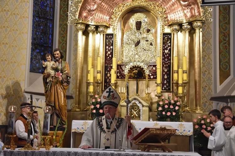 Zwieńczenie jubileuszu 100 lat konsekracji kościoła w Białce 