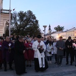 Nowy Sącz. Procesja różańcowa do pięciu kościołów