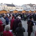 Nowy Sącz. Procesja różańcowa do pięciu kościołów