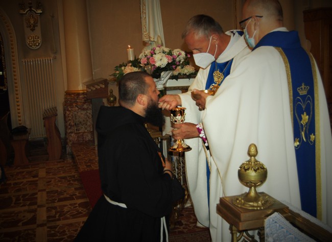 Śluby zakonne u Braci Chrystusa Cierpiącego