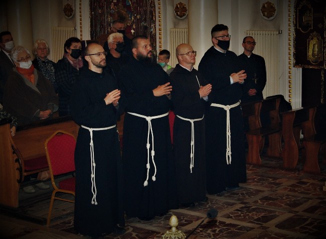 Śluby zakonne u Braci Chrystusa Cierpiącego