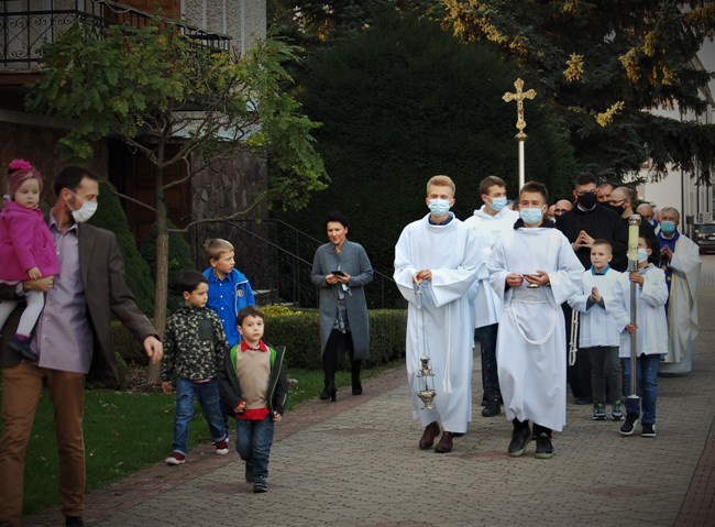 Śluby zakonne u Braci Chrystusa Cierpiącego