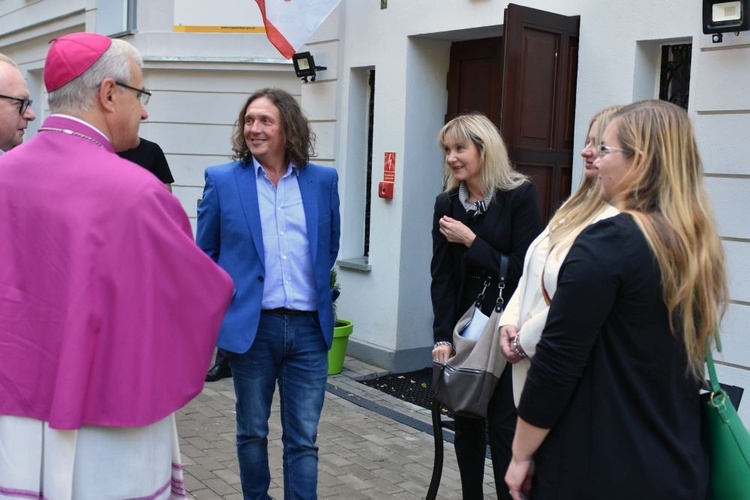 Zagórze Śl. Poświęcono dom seniora Caritas