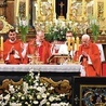 	Mszy św. w intencji rychłego wyniesienia na ołtarze przewodniczył abp Tadeusz Wojda.