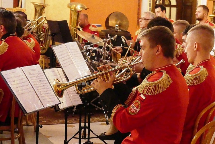 Koncert Papieski orkiestry dętej z Kaniowa w bielskiej Straconce