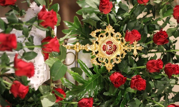 Różaniec? Schizofrenia! Co innego mówić, a co innego myśleć!