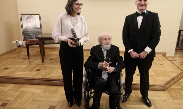 Wręczono nagrody dziennikarskie „Ślad” im. bp. Jana Chrapka